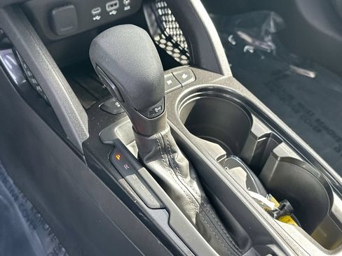 Certified 2023 Chevrolet TrailBlazer LT w/ Convenience Package FWD image 16