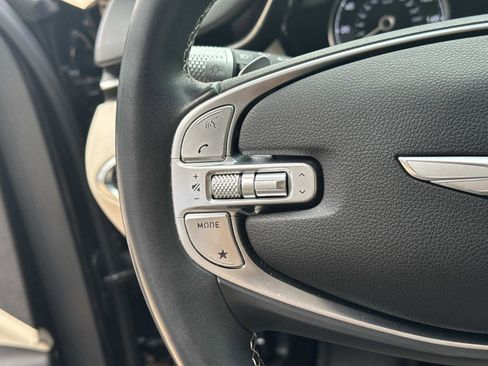 Used 2023 Genesis GV70 2.5T w/ Select Package image 32