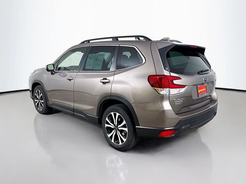 Used 2023 Subaru Forester Limited AWD/4WD image 6