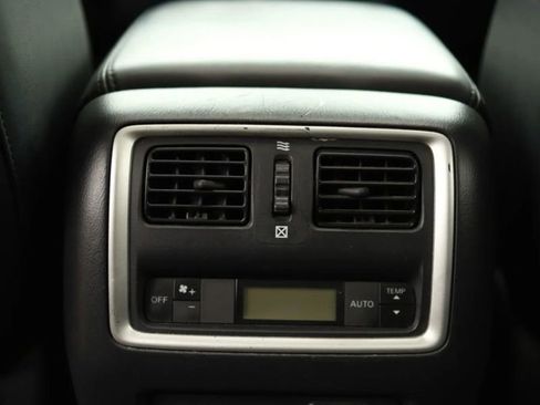 Used 2014 INFINITI QX60 AWD w/ Deluxe Touring Package image 39