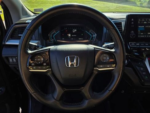 Used 2023 Honda Odyssey Touring image 32