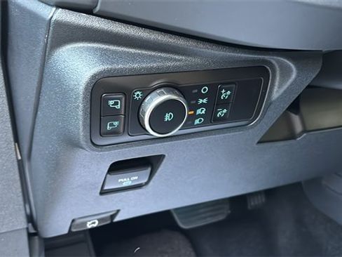 New 2025 Ford Bronco Badlands image 10