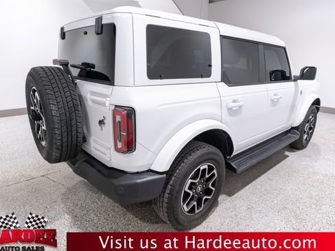 Used 2025 Ford Bronco Outer Banks AWD/4WD image 5
