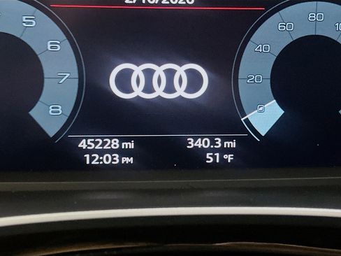 Used 2024 Audi Q3 2.0T Premium image 19