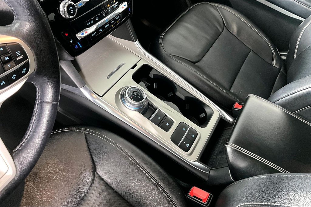 Certified 2023 Ford Explorer Limited RWD image 17