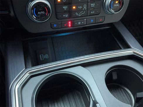 Used 2020 Ford F250 Limited image 28