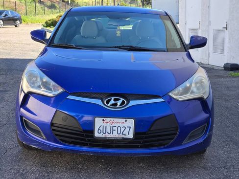 Used 2012 Hyundai Veloster image 7