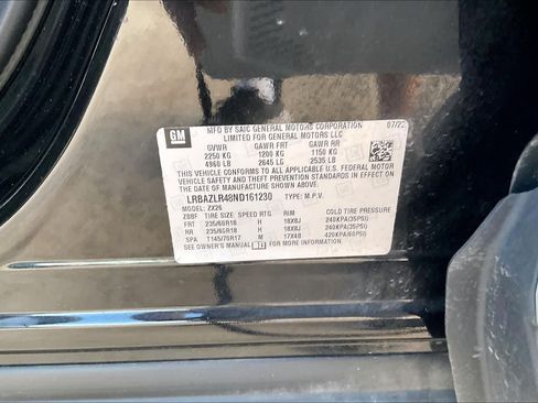 Certified 2022 Buick Envision Preferred FWD image 34