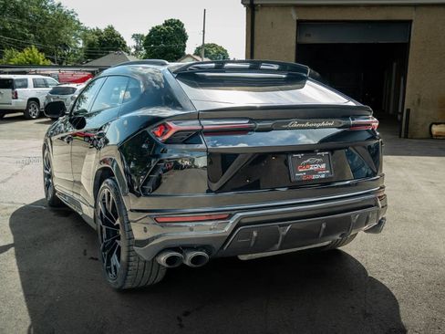 Used 2021 Lamborghini Urus AWD/4WD image 8