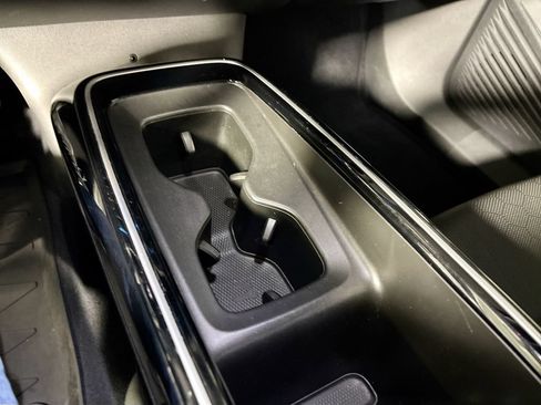 Certified 2023 Volkswagen ID.4 Pro S AWD/4WD image 16