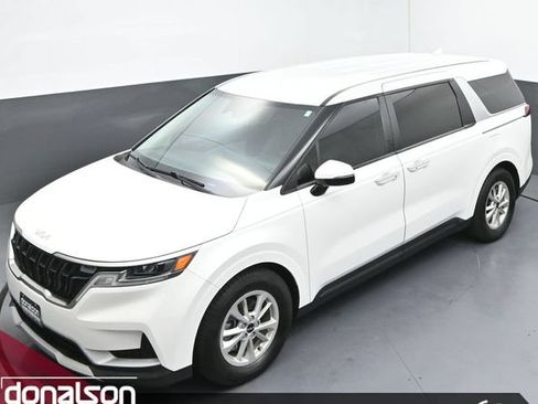 Used 2024 Kia Carnival LX FWD image 21