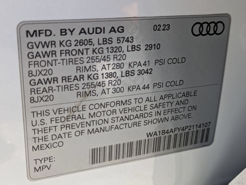 Used 2023 Audi SQ5 Premium Plus w/ Premium Plus Package AWD/4WD image 17