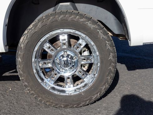 Used 2017 RAM 1500 Limited image 37