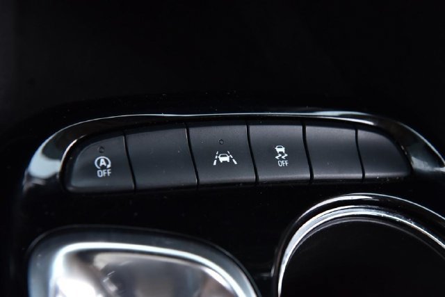 Used 2025 Buick Encore GX Preferred FWD image 17