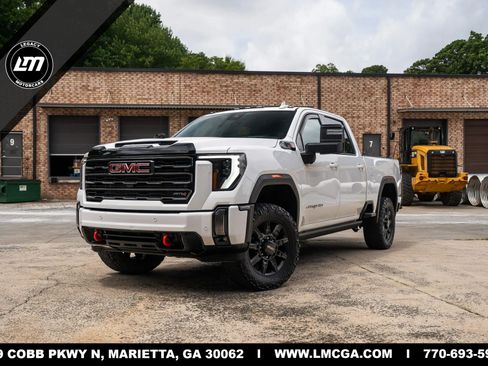 Used 2024 GMC Sierra 2500 AT4 w/ AT4 Premium Plus Package AWD/4WD image 1