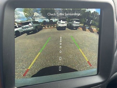 Used 2023 Jeep Renegade Latitude image 27