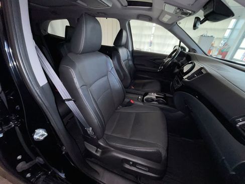 Used 2021 Honda Pilot Elite image 26