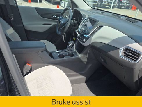 Used 2023 Chevrolet Equinox LS FWD image 11
