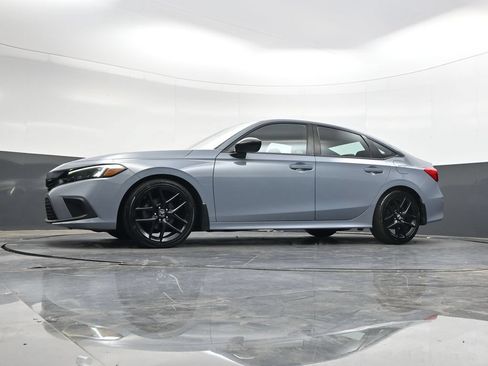 Used 2023 Honda Civic Sport image 30