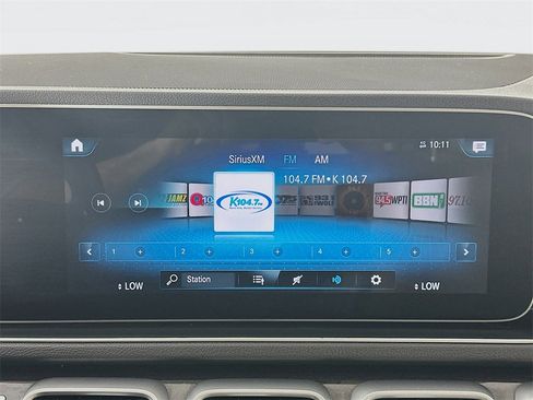 Used 2020 Mercedes-Benz GLE 350 w/ Premium Package image 17