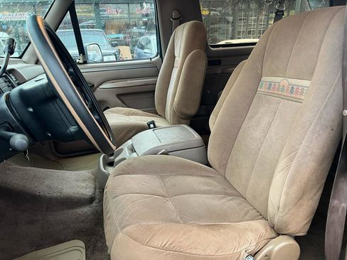 Used 1995 Ford Bronco Eddie Bauer image 7