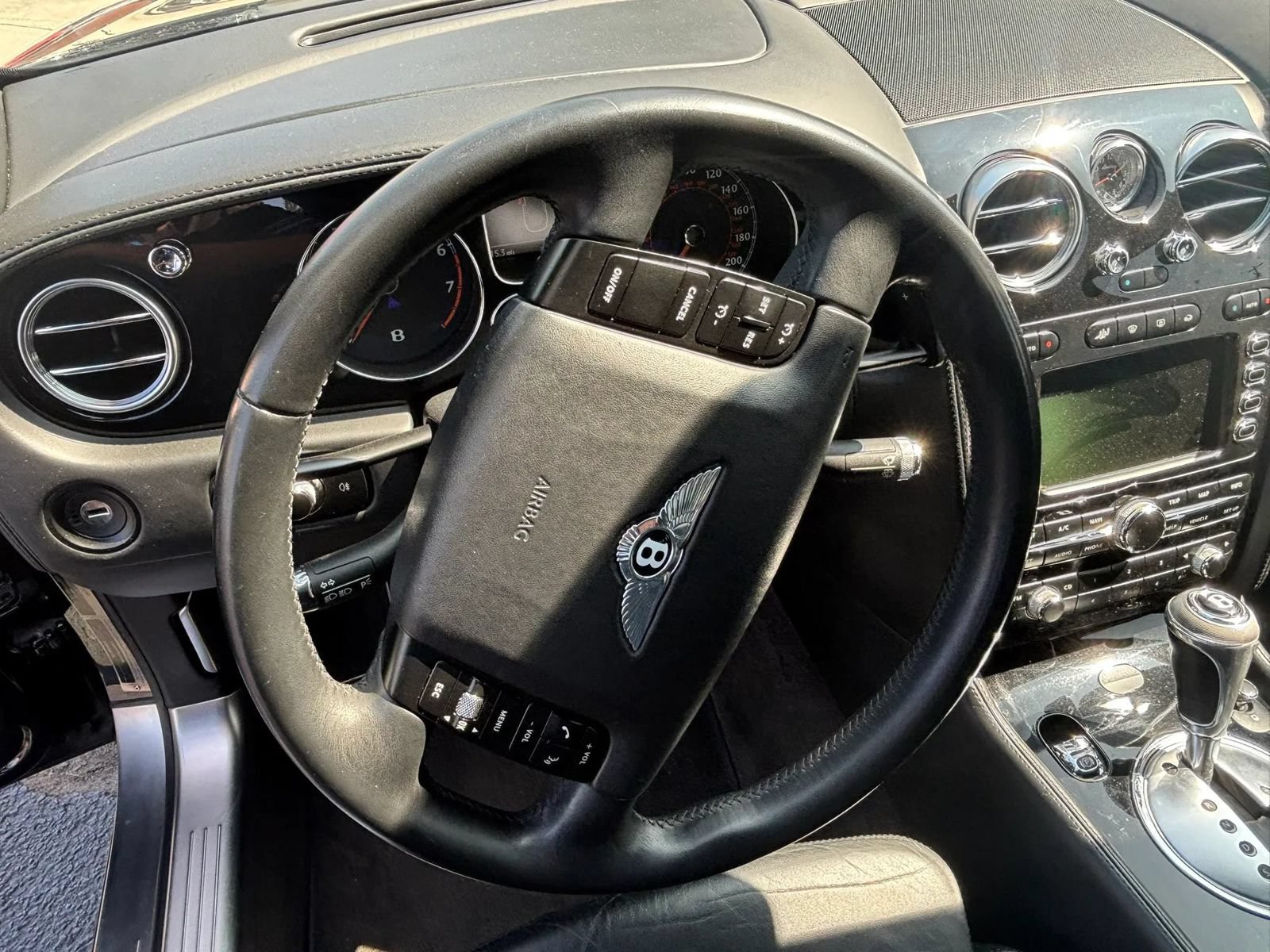 Used 2006 Bentley Flying Spur Flying Spur AWD/4WD image 26