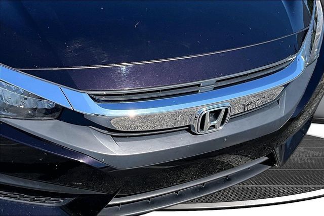 Used 2016 Honda Civic Touring image 32