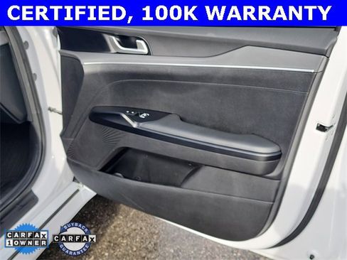 Used 2023 Kia K5 GT-Line image 16