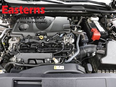 Used 2023 Toyota Camry SE FWD image 7