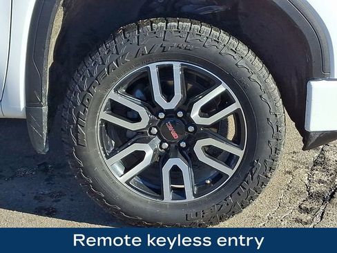 Used 2022 GMC Sierra 1500 AT4 image 11