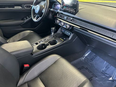 Certified 2022 Honda Civic Sport Touring image 16