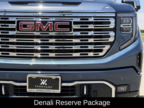Used 2024 GMC Sierra 1500 Denali w/ Denali Reserve Package AWD/4WD image 4