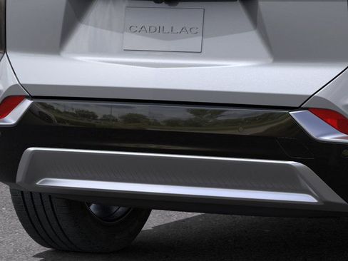 New 2025 Cadillac Optiq Luxury 1 image 14