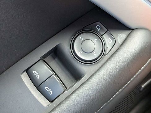 Used 2018 Chevrolet Camaro SS RWD image 23