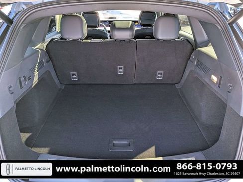 Used 2024 Lincoln Nautilus Reserve w/ Equipment Group 202A AWD/4WD image 13