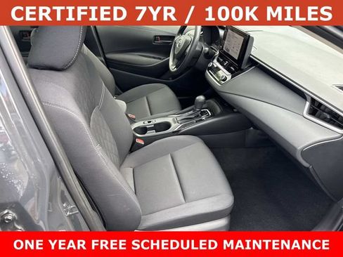 Used 2025 Toyota Corolla LE w/ LE Premium Package FWD image 9