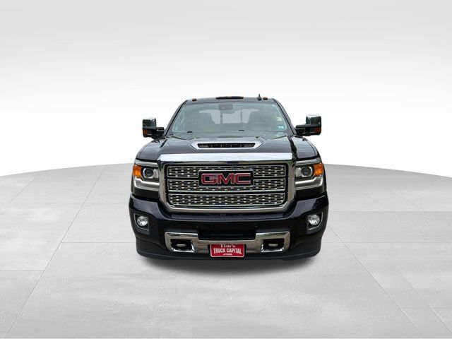 Used 2018 GMC Sierra 3500 Denali w/ Duramax Plus Package AWD/4WD image 8