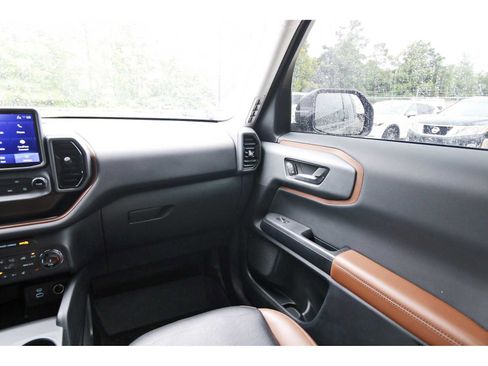 Used 2022 Ford Bronco Sport Badlands w/ Premium Package AWD/4WD image 8