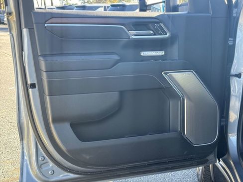 Used 2024 GMC Sierra 1500 Denali w/ Denali Reserve Package image 14