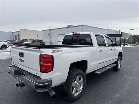 Used 2015 Chevrolet Silverado 2500 LTZ w/ Duramax Plus Package image 4