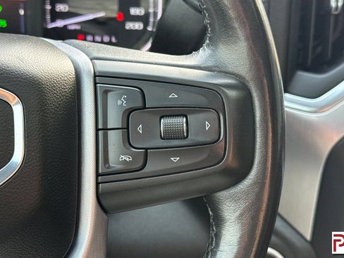 Used 2021 GMC Sierra 2500 SLT w/ SLT Preferred Package AWD/4WD image 29