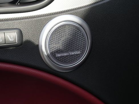 Used 2019 Alfa Romeo Stelvio Ti Sport w/ Quick Order Package 22S Sport image 26