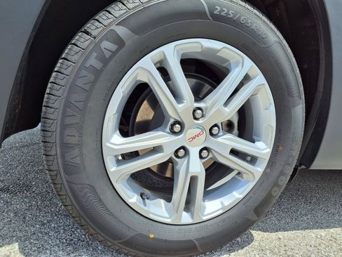 Used 2022 GMC Terrain SLE FWD image 34