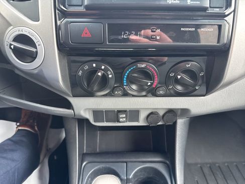 Used 2014 Toyota Tacoma 4x4 Double Cab w/ TRD Sport Package image 17