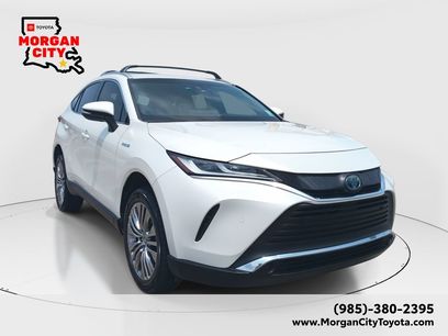 Used 2021 Toyota Venza XLE w/ Softex Package