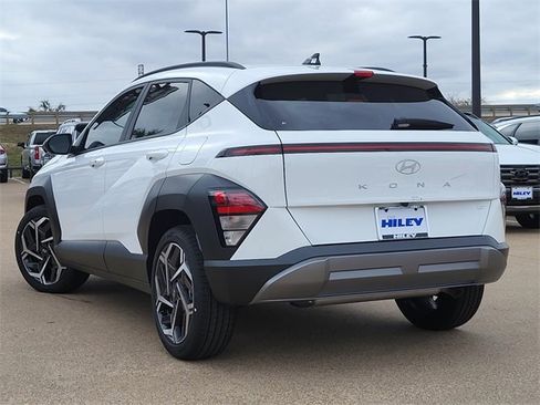 New 2026 Hyundai Kona SEL Premium image 3
