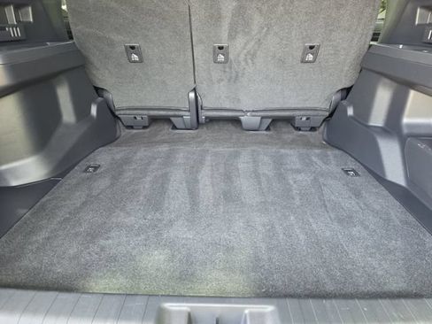 Certified 2025 Toyota 4Runner SR5 AWD/4WD image 26