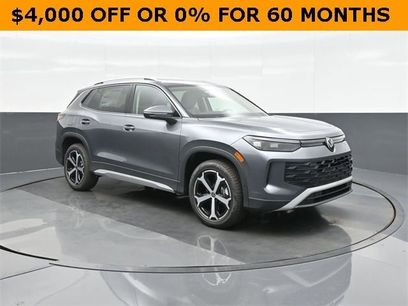 New 2025 Volkswagen Tiguan SE