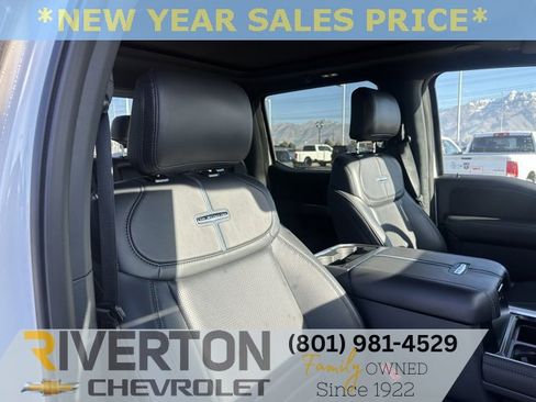 Used 2025 Ford F350 Platinum image 23