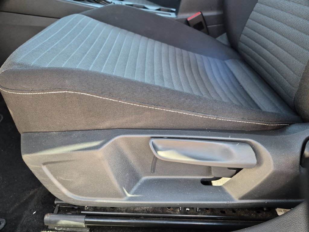 Used 2025 Volkswagen Jetta S FWD image 14
